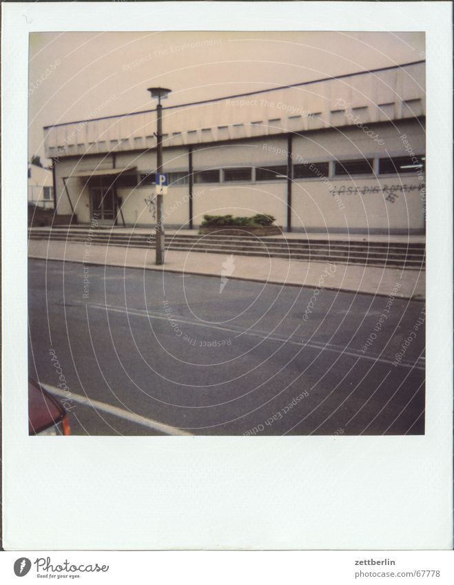 Polaroid VIII Supermarket Cliche shopping mall bentware Poverty