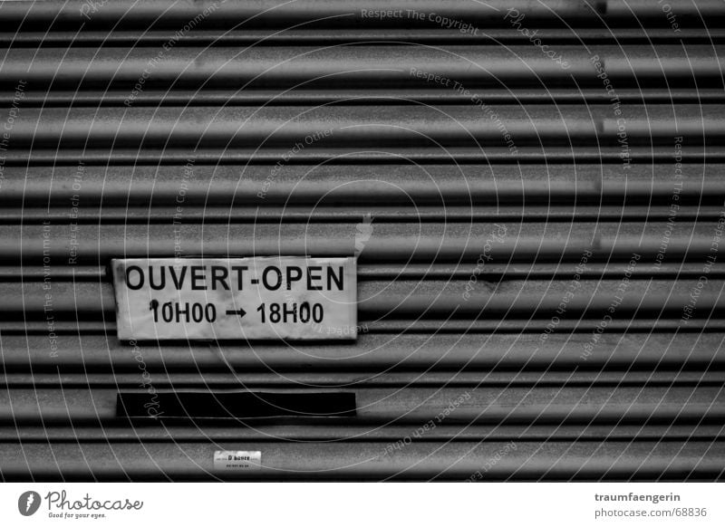 evening 18h Mailbox Garage Opening time Furrow Completed Profession Bah Switch off Relaxation Home 10 o'clock 6 p.m. Signs and labeling Black & white photo Free