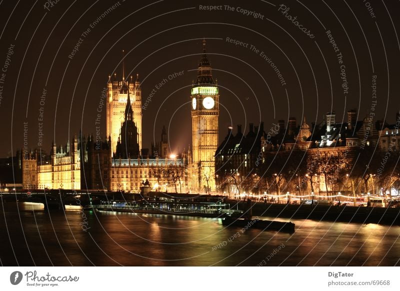 big ben at night Town London Night shot Light Dark Themse Houses of Parliament Tripod Skyline touribild