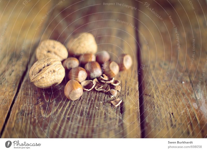 Nuts always go Food Walnut Hazelnut Nutrition Breakfast Dinner Picnic Organic produce Vegetarian diet Diet Fasting Slow food Finger food Wellness Furniture