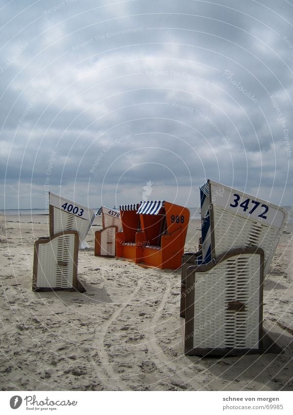 sky-high exulting Beach Beach chair Ocean Loneliness Lake Calm White Direction Appealing Nature Weather Wind Thunder and lightning Rain Water Moody Orange Blue