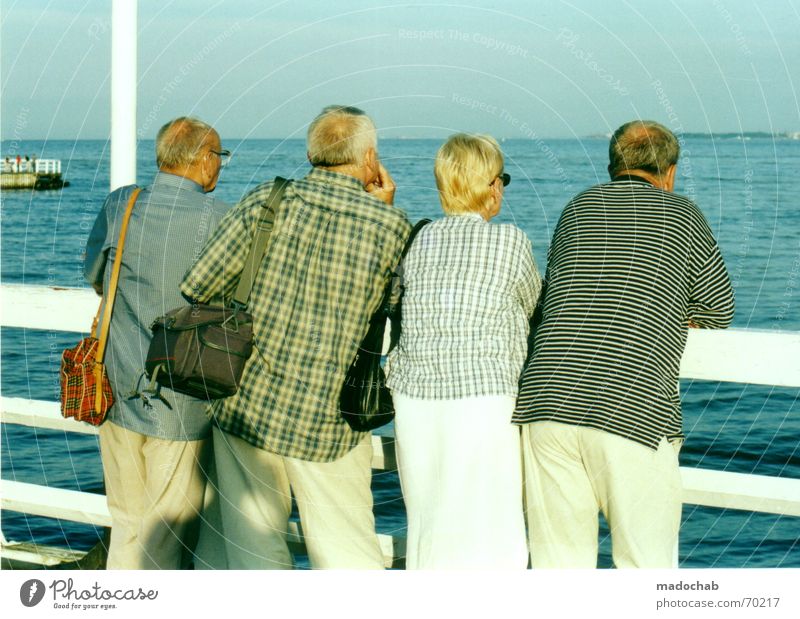 BLICK IN THE FUTURE | pensioner sea old senior pension vacation Group 4 Foresight Retirement pension Demography Tourist Tourism Female senior Male senior Couple