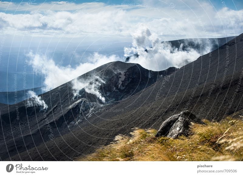 activity Nature Landscape Elements Fire Mountain Volcano Threat Adventure Smoke cloud Colour photo Exterior shot Day