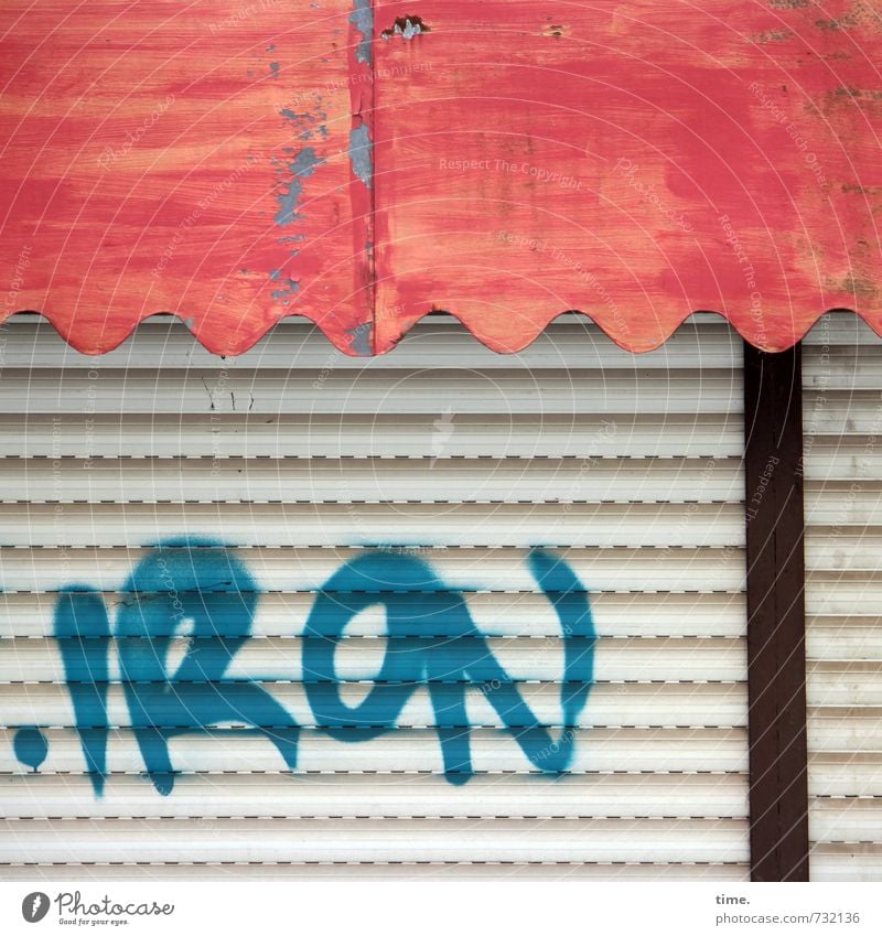 final chord Facade Venetian blinds Sun blind Roller shutter Plastic Graffiti Old Broken Astute Trashy Multicoloured Fatigue Disappointment Exhaustion