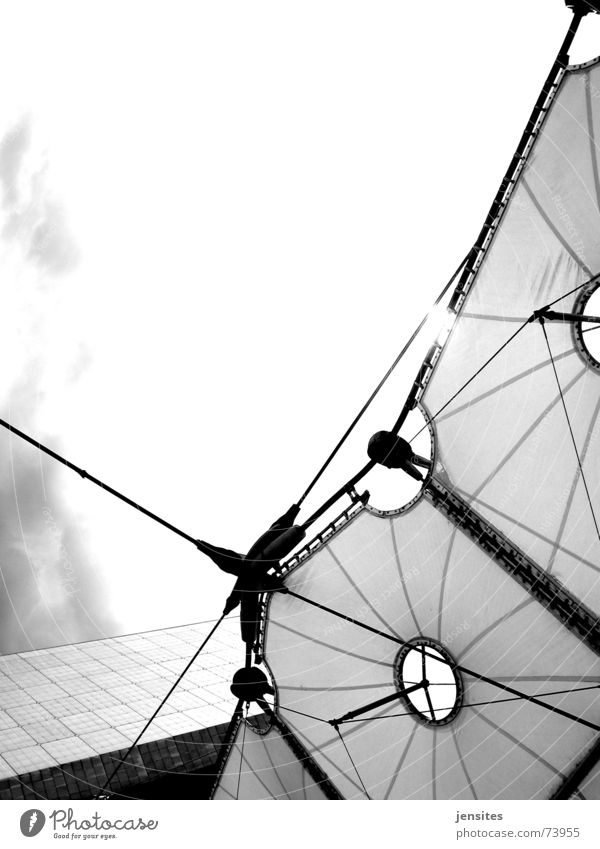 pyramid Roof Construction Fragile Light Stability Easy Paris La Grande Arche tent roof Sun Sky Structures and shapes porous Corner La Défense black white