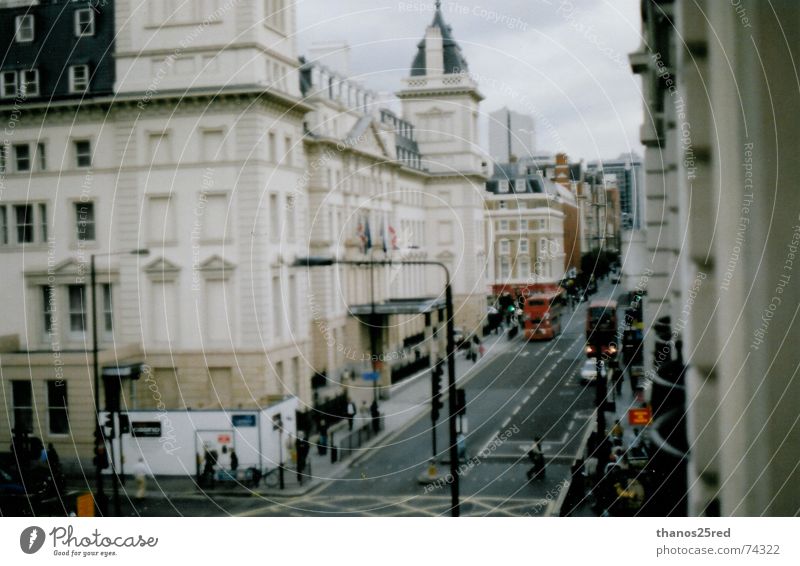 london summer London Great Britain Summer june sun no sun clouds