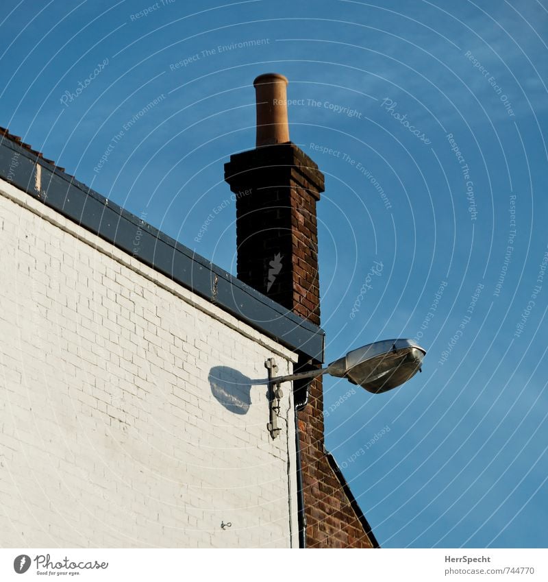 + London England Town House (Residential Structure) Manmade structures Building Wall (barrier) Wall (building) Facade Roof Chimney Old Blue Brown Gray White