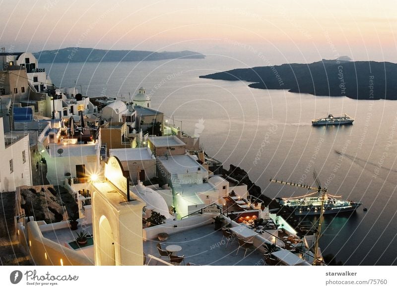 Greece 2006 - Santorini Night Watercraft Sunset Beautiful Vantage point Fine Long exposure Harbour Great ambient