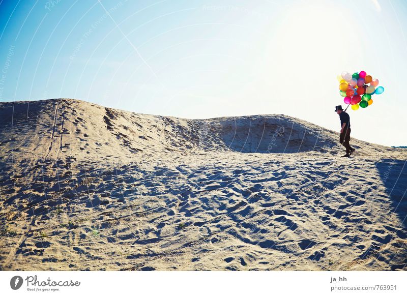 Balloons VI Artist Beach Sand Relaxation Hiking Fantastic Kitsch Emotions Joy Happy Happiness Romance Wanderlust Adventure Beginning Discover Freedom Horizon