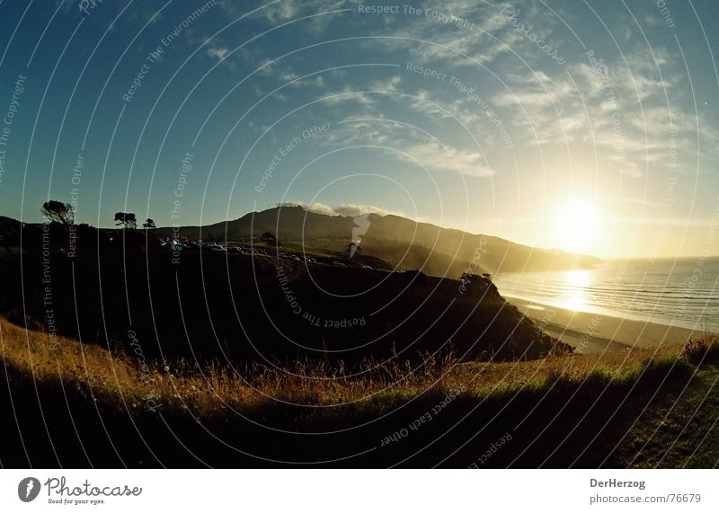 Hot evening Raglan New Zealand Ocean Waves Clouds Fisheye Grass Dusk Breeze Sunset Summer Bay Evening soundsplash Sky Wainui Beach indicators Walebay sets