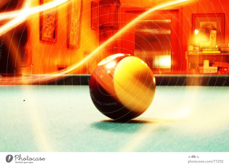 .:: BILLARD_flash ::. Pool (game) Stripe Table Light Playing Vacation & Travel Line Sporting event Rocket flare Bar Holiday season wipe strip chart recorder