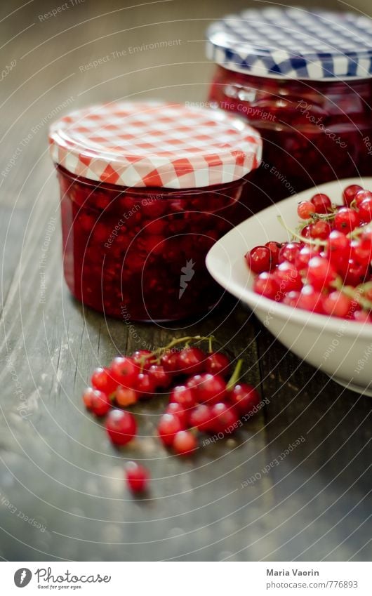 Make some jam Maria 3 Food Fruit Jam Nutrition Breakfast Bowl Juicy Sweet Red Redcurrant Berries Jam jar Preserving jar Wooden table Self-made Colour photo