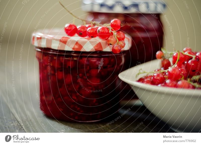 Make some jam Maria 5 Food Fruit Jam Nutrition Bowl Agricultural crop Fresh Juicy Sweet Red Redcurrant Berries Self-made Jam jar Preserving jar Wooden table