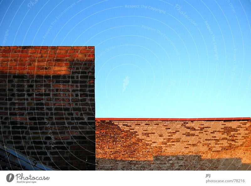 house high Attic Brick Eaves Sky blue Shadowy existence Roof Roof garden Roof terrace Pitch of the roof Cornice Contentment Wall (barrier) Wall (building) Sun