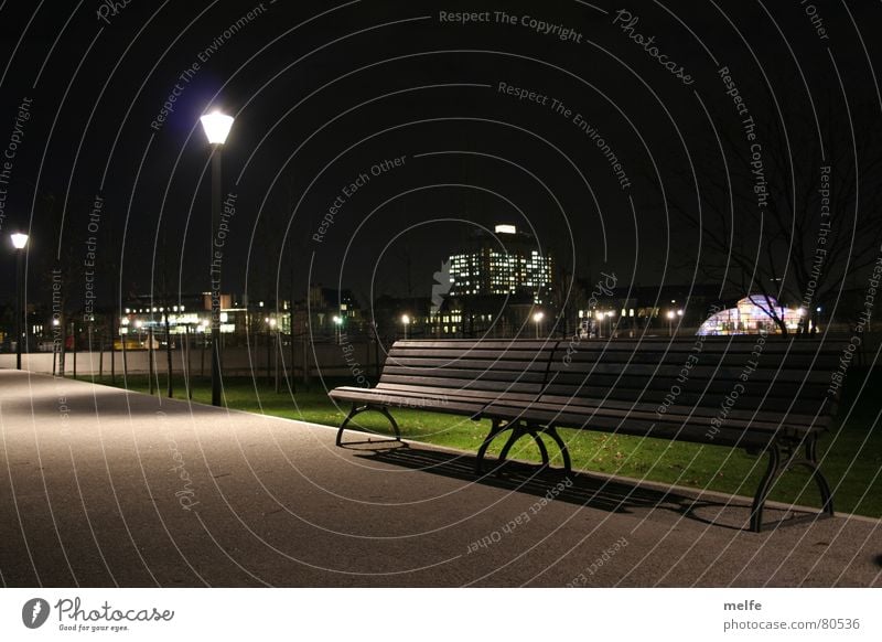 nocturnal walk Federal Press Beach Clean Groomed Night Dark Shadow Empty Lantern Loneliness Dangerous Long exposure Exterior shot Sidewalk Doomed Go off Berlin