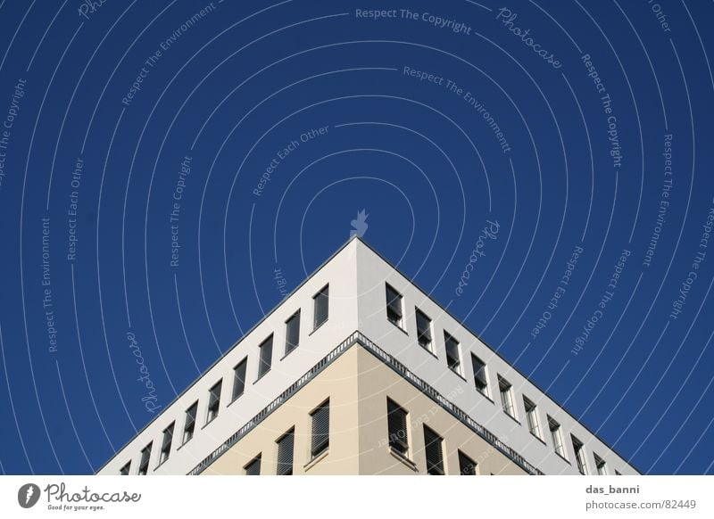 *unit porridge* Illuminate House (Residential Structure) Triangle Window Design Symmetry Worm's-eye view Style Friendliness Fresh Middle Art Summer Blue