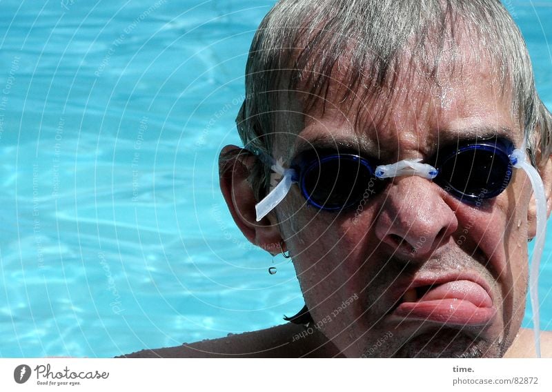 Cool in the pool - II Sunrise Sunset Joy Face Well-being Swimming & Bathing Summer Sunbathing Swimming pool Man Adults Ear Nose Water Eyeglasses To enjoy