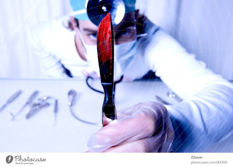 doctor "kuddl" - scalpel 7 Continue Against Pair of pliers Clamp Accident at work Doctor Hospital Surgeon Scalpel Health care Mask Mirror Gloves Operation Cut