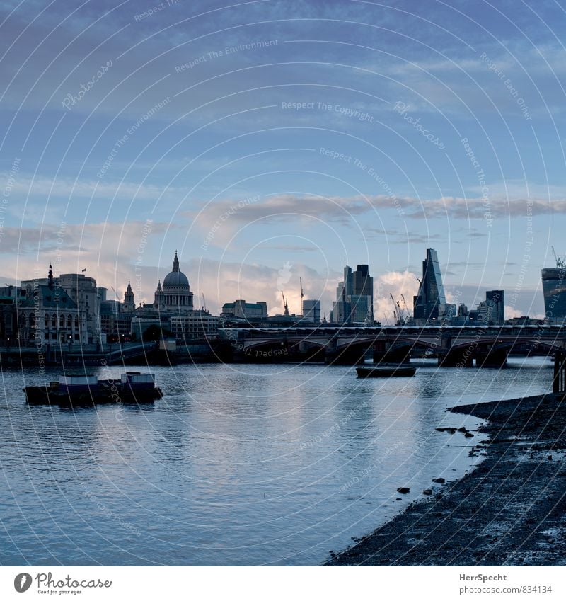 London Skyline Clouds Beautiful weather River bank Themse Themse bridges Capital city Port City House (Residential Structure) High-rise Bank building Church