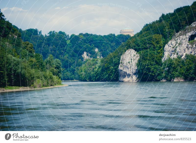 The Donau Enge, shortly before Kehlheim in the Altmühltal, rocks on the left and right, in the background is the Befreiungshhalle (liberation hall). Joy