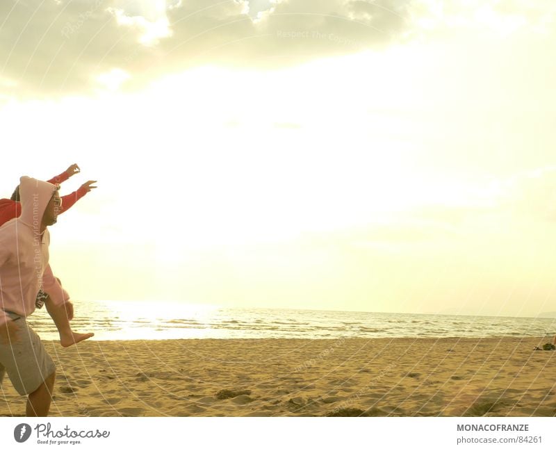 off to the south Summer Beach Jump Romp Hooded sweater Sweater Ocean Sunset Hop Italy Joy Evening Bathing place Lust Funster Joie de vivre (Vitality)