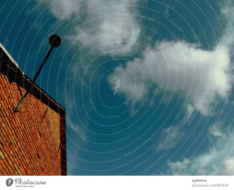 firmament Drainpipe Image format Light House (Residential Structure) Rain gutter Geometry Roof Wall (barrier) Brick Line Composing Sky Train station