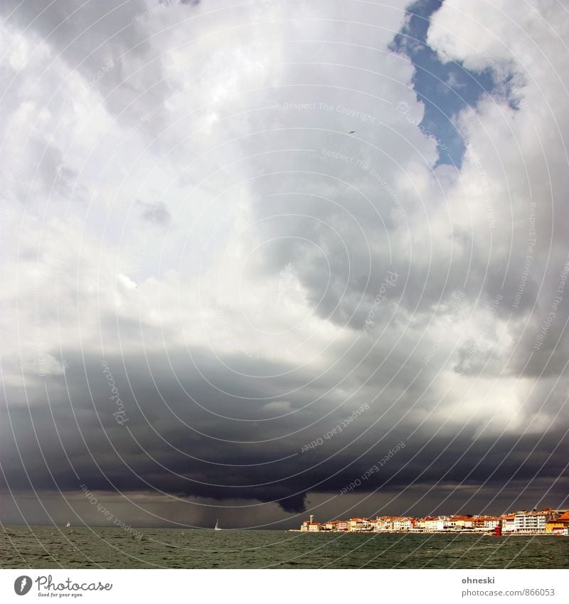 |1000 Touché Air Water Storm clouds Wind Gale Thunder and lightning Ocean Adriatic Sea piran Slovenia Fishing village Town House (Residential Structure) Climate