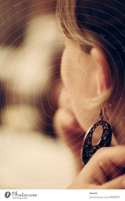 thoughts Feminine Head Hair and hairstyles Ear Fingers 1 Human being Emotions Thought Think Meditative Earring Portrait photograph Sideways glance Colour photo