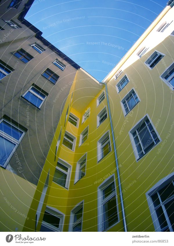 Middle residential area VI House (Residential Structure) Facade Worm's-eye view Window Town house (City: Block of flats) Berlin Upward Skyward