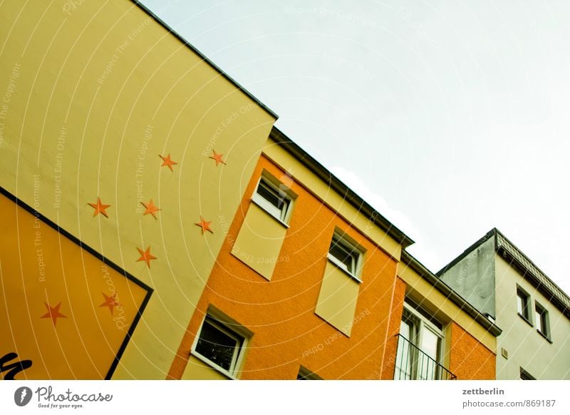 eight-star hotel Berlin Town Building House (Residential Structure) Downtown City life Facade Worm's-eye view Deserted Star (Symbol) Decoration Jewellery