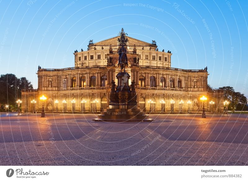 BLUE HOUR, DRESDEN Semper Opera Opera house Dresden Architecture Night Twilight Landmark Saxony Germany Capital city Long exposure Vacation & Travel