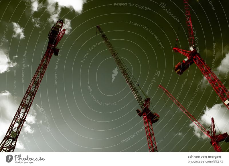 high 4 Clouds Crane Red White Green Sky Building Craft (trade) Frankfurt Sun Above