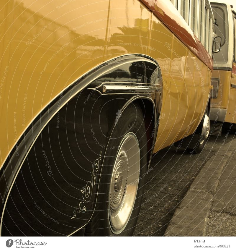 Oldschool Public Transport - I Bus Means of transport Public transit White Red Yellow Black Wheel rim Curbside Old-school Archaic Historic Past Vintage car