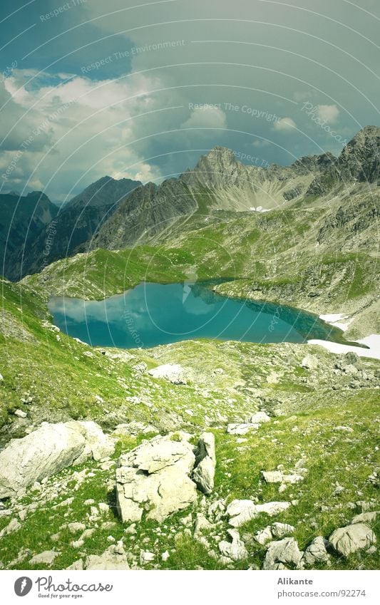 Rosskar Sea Mountain lake Clouds Allgäu Mountaineering Fresh Cold Deep Green Turquoise Loneliness Alpine Far-off places Infinity Alps Lechtal Austria Rain gram