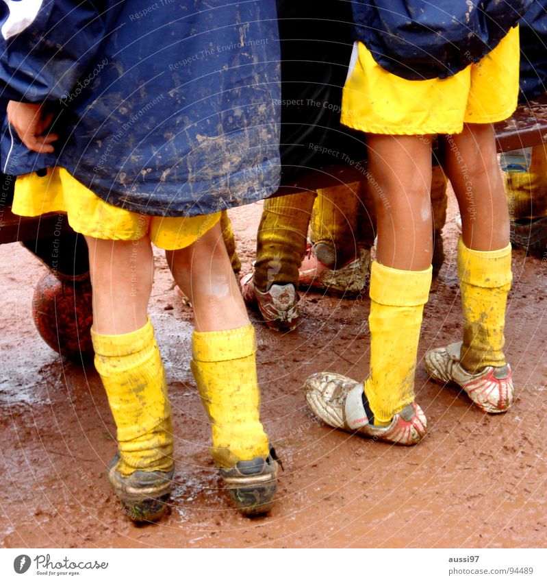 First we had no luck, then there was bad luck. Abbreviate Yellow National league Referee Mud Placeholder Substitute Substitute's bench Doomed Lose World Cup