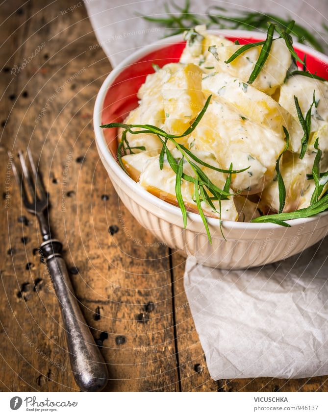 Potato salad with sour cream and tarragon Vegetable Herbs and spices Nutrition Lunch Dinner Buffet Brunch Banquet Vegetarian diet Diet Crockery Bowl Cutlery