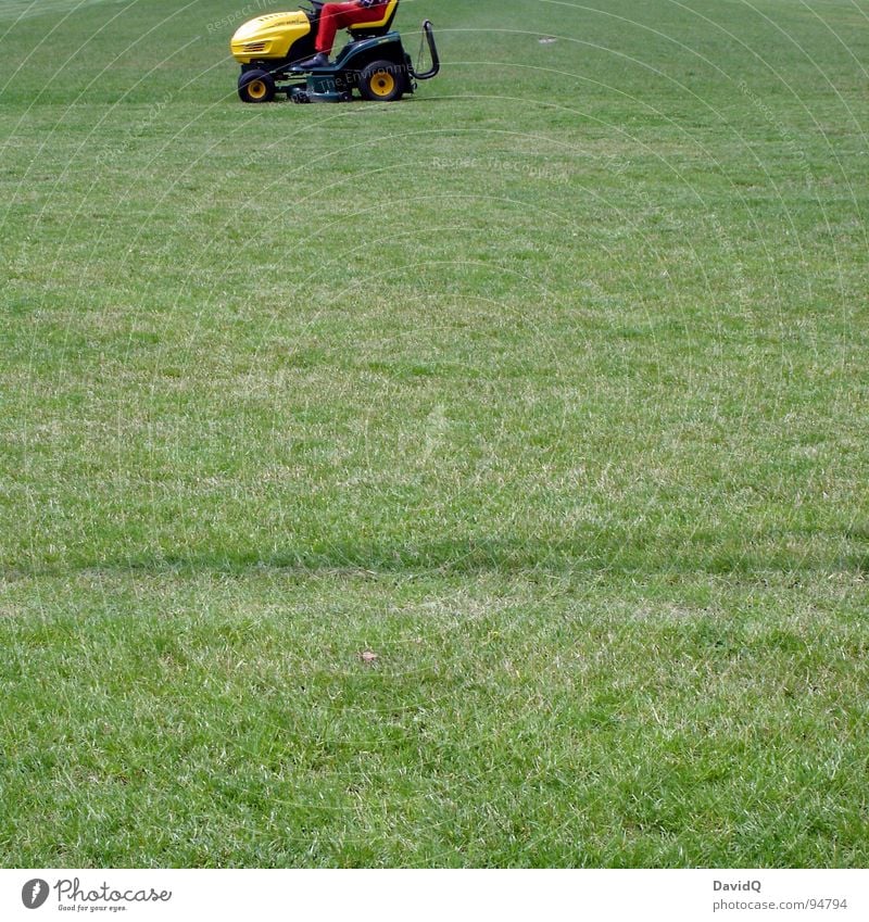 lawn barber Sporting grounds Meadow Tractor Lawnmower Cut Green Yellow Red Leisure and hobbies Services Haircut Stopper trim Mow the lawn from right to left