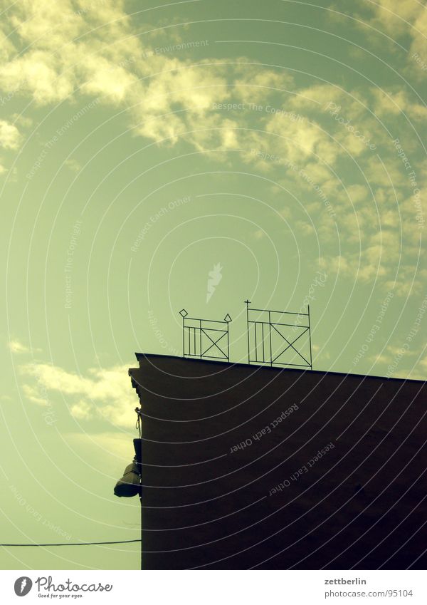 Aschersleben Roof House (Residential Structure) Clouds Cirrus Ancient Detail Sky Architecture Handrail rooftop wrought-iron Old grey courtyard