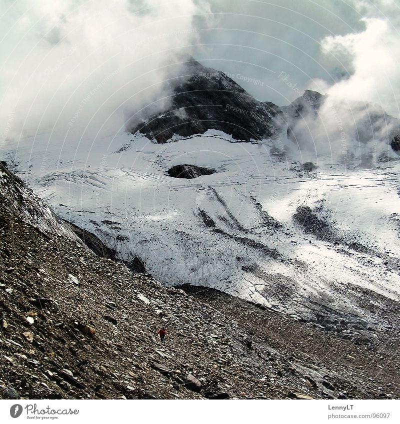 HALF FULL OF HAPPINESS Unfriendly Melt Glacial melt Glacier Mountaineering Vacation & Travel Go up Federal State of Tyrol Winter Clouds Hiking Ice Cold