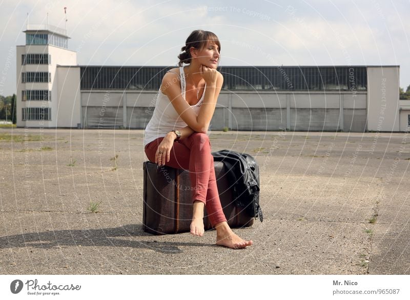 Off on vacation ! Lifestyle Vacation & Travel Tourism Trip Summer vacation Feminine 1 Human being Building Airport Airfield Air Traffic Control Tower Fashion