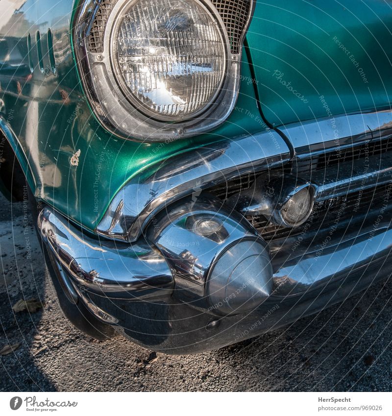 brooklyn bridge New York City Downtown Tourist Attraction Brooklyn Bridge Vehicle Car Old Esthetic Retro Beautiful Green Vintage car Chevrolet Chrome