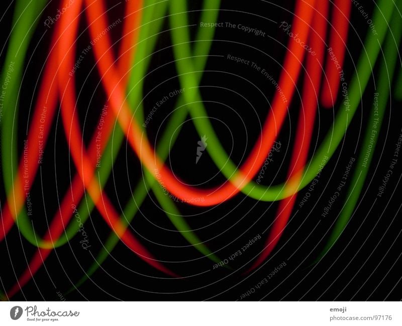 red-green-and-black Red Green Light Reddish green Dark Black Round Experimental Art Long exposure Obscure lights redgreen Sewing thread Radio (broadcasting)