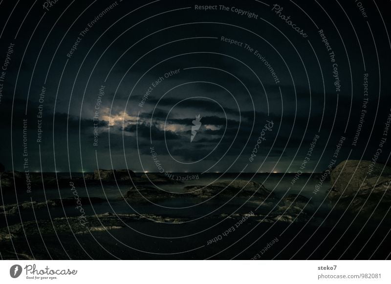 backlight Night sky Thunder and lightning Lightning Coast Ocean Andaman Sea Threat Dark Far-off places Horizon Aurora Borealis Deserted