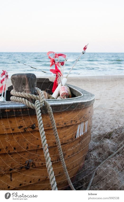 boat Fish Picnic Swimming & Bathing Fishing (Angle) Vacation & Travel Far-off places Sun Beach Ocean Waves Aquatics Nature Sand Water Cloudless sky Horizon Wind