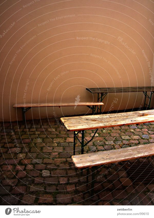 party Table Summer Beer garden Invitation Cobblestones Monochrome Niche Joie de vivre (Vitality) Bad weather Climate change Gastronomy Public Holiday Furniture