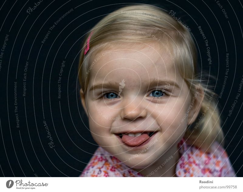 ÄTSCHIBÄTSCH!!! Child Girl Toddler Sweet Cute Kindergarten Boy (child) Happiness Recklessness Portrait photograph Small Monstrous Aggravation Facial expression